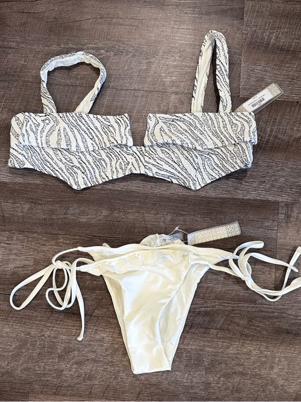 DEVON WINDSOR White Zebra-Print Two-Piece Bikini Size L